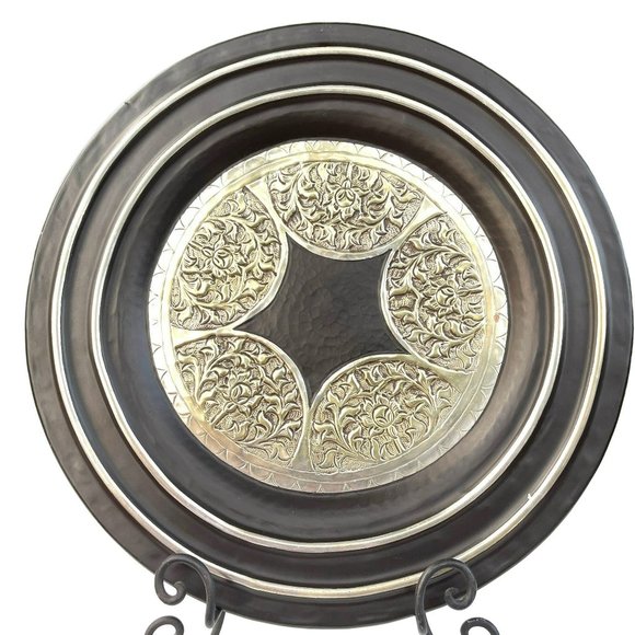 Metal Wall Decor Plate‎ Centerpiece Tray Embossed Stamped Floral Design Hanger - Picture 5 of 5